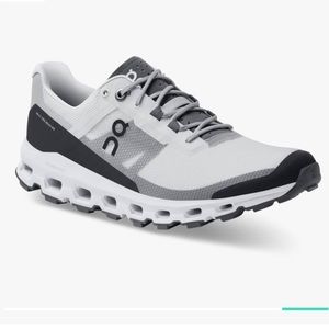 On Running Cloudvista Running Shoe.     New only worn twice. Too small for me